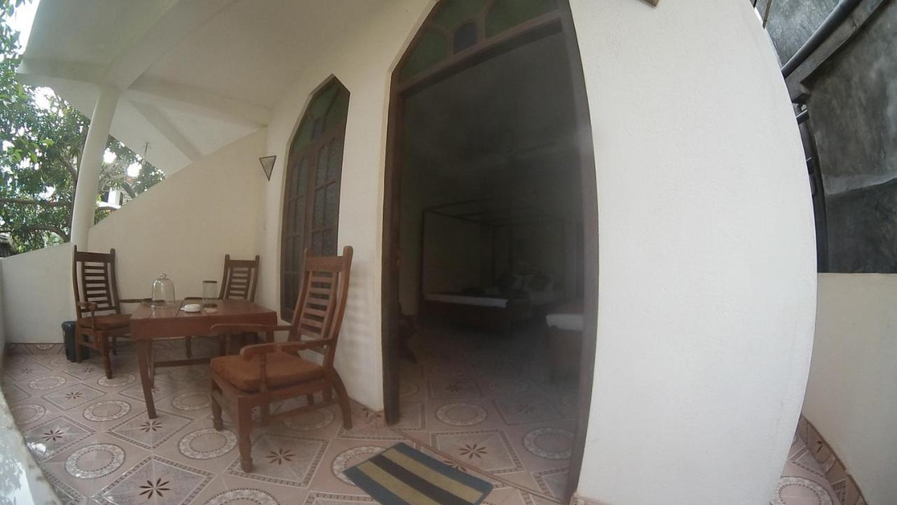 Sunil Garden Guesthouse Coffee Unawatuna Exterior foto
